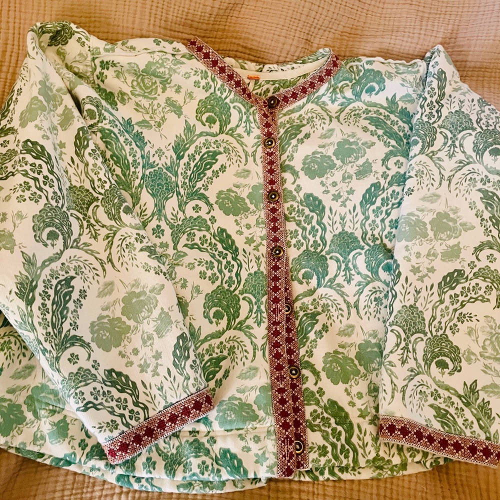 FINAL PRICE REDUCTION NWOT Free People Drifter Jacket Sweatshirt. L. SO CUTE! 🥰 - Picture 4 of 9